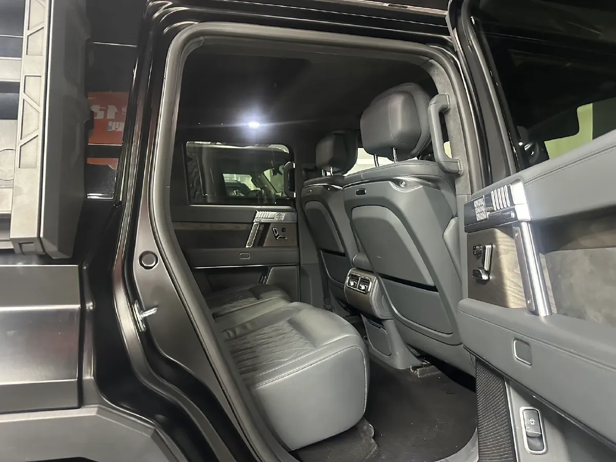 2023 M Hero 917 REEV 197HP 2AT REEV 65.8KWH,autocango,china used car exporter,china ev exporter,chinese used car exporter,chinese used ev exporter