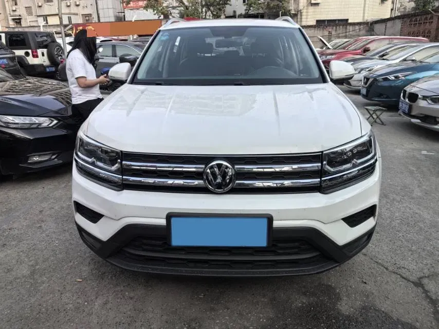 2020 Volkswagen Tharu 1.4T 150HP L4 7DCT,autocango,china used car exporter,china ev exporter,chinese used car exporter,chinese used ev exporter