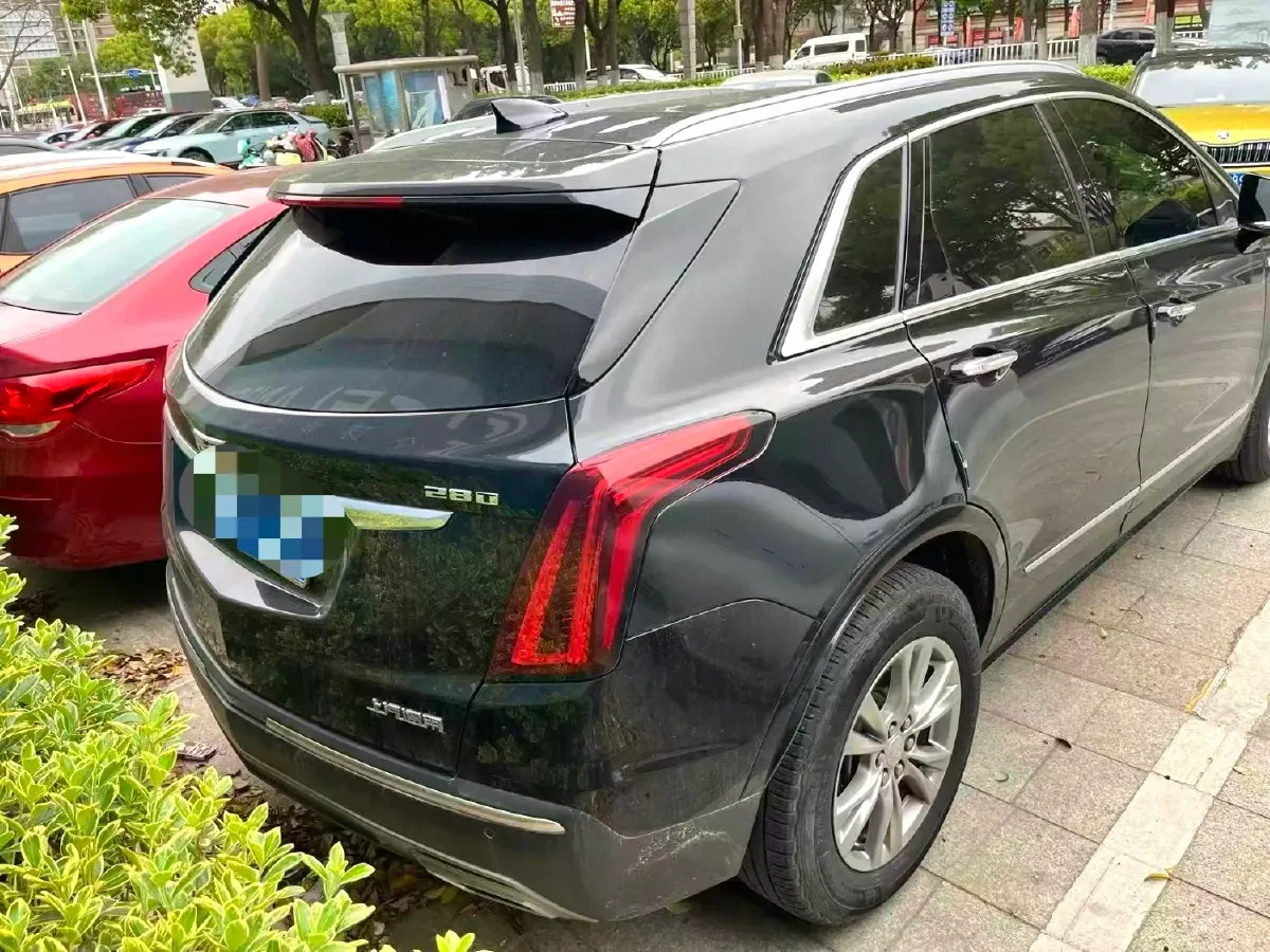 2021 Cadillac XT5 2.0T 237HP L4 9AT,autocango,china used car exporter,china ev exporter,chinese used car exporter,chinese used ev exporter