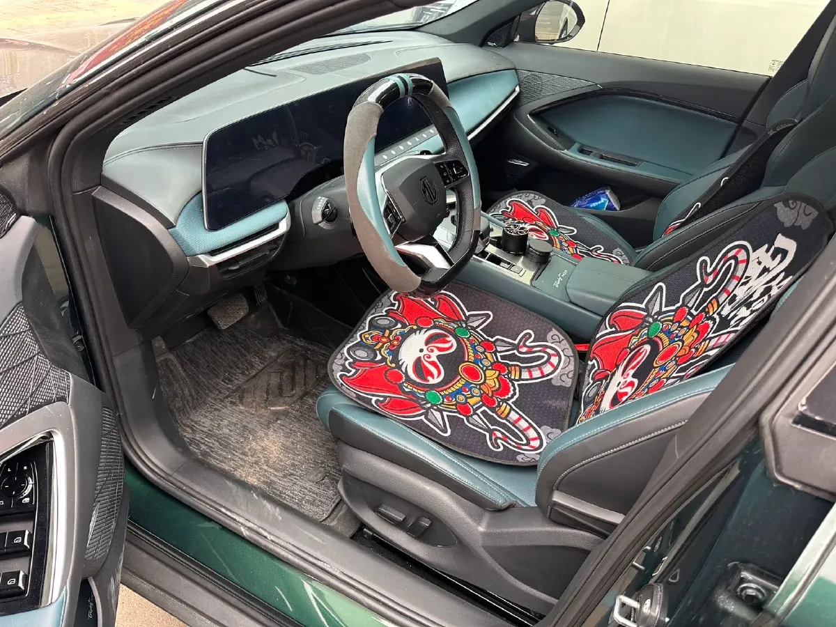 2025 MG 7 2.0T 261HP L4 9AT,autocango,china used car exporter,china ev exporter,chinese used car exporter,chinese used ev exporter