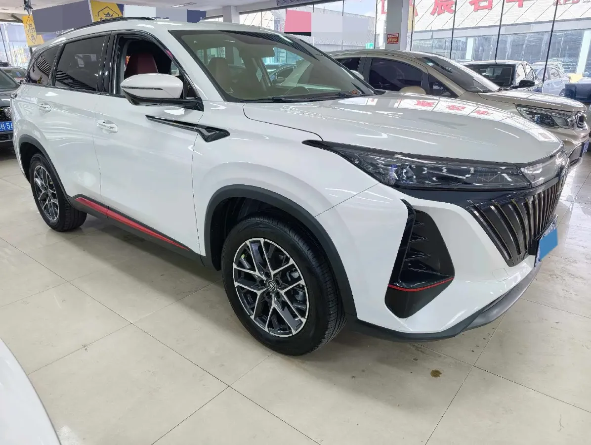 2022 ChangAn CS75 Plus 1.5T 188HP L4 8AT,autocango,china used car exporter,china ev exporter,chinese used car exporter,chinese used ev exporter