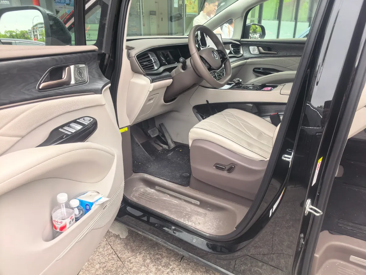 2023 Denza D9 1.5T 139HP L4 E-CVT PHEV 20.39KWH,autocango,china used car exporter,china ev exporter,chinese used car exporter,chinese used ev exporter