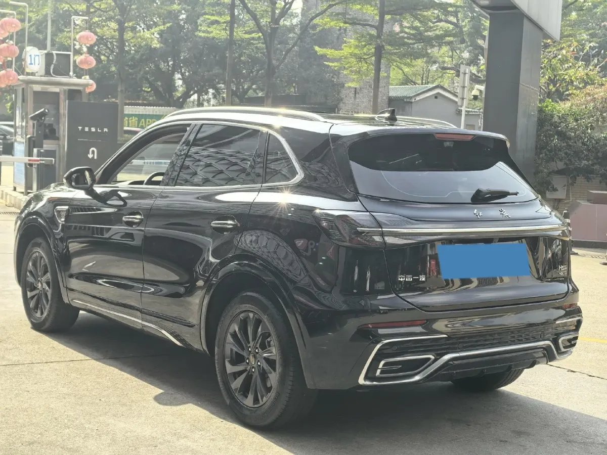 2023 HongQi HS5 2.0T 252HP L4 8AT,autocango,china used car exporter,china ev exporter,chinese used car exporter,chinese used ev exporter