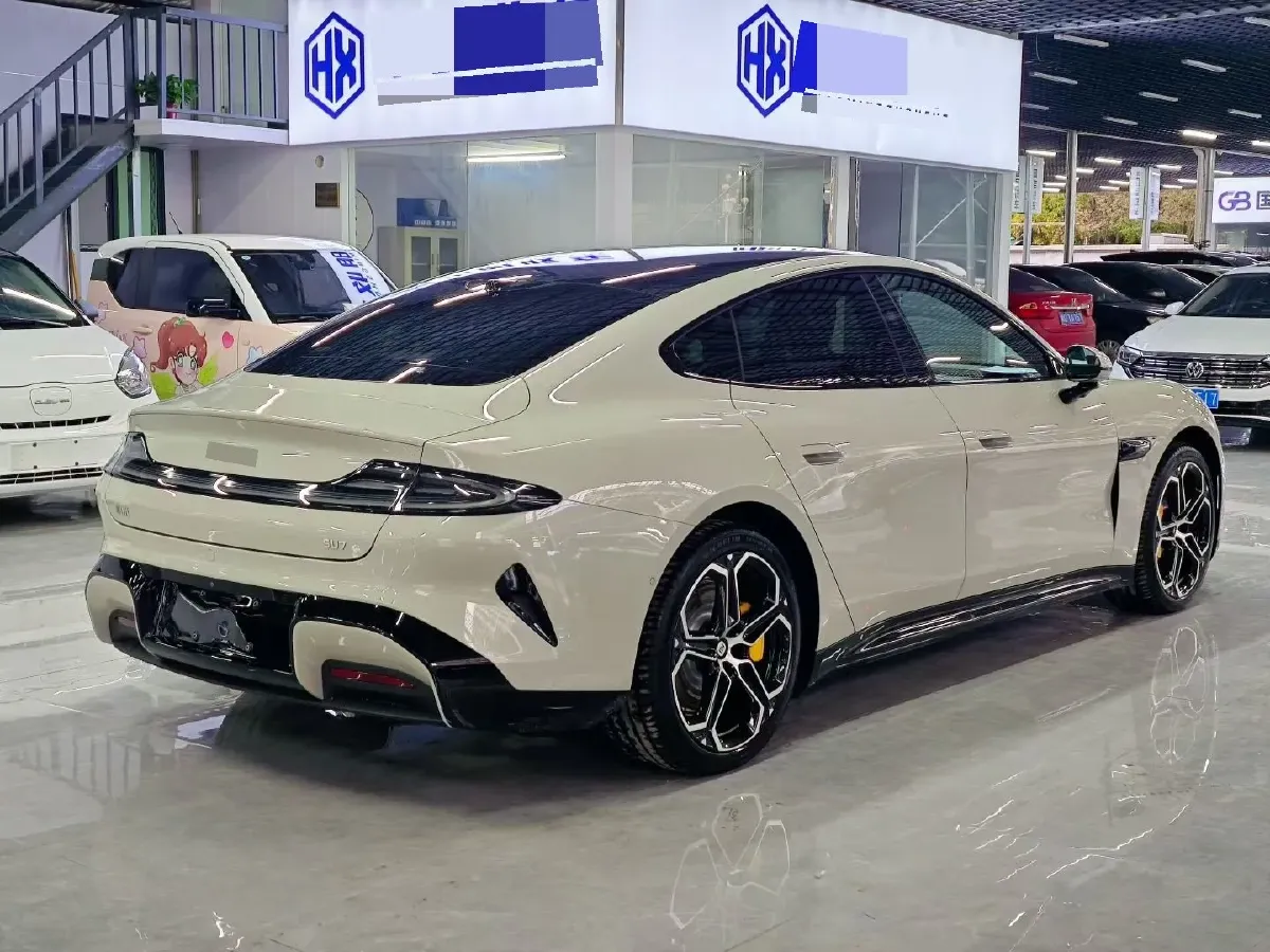 2024 MI SU7 BEV 73.6KWH,autocango,china used car exporter,china ev exporter,chinese used car exporter,chinese used ev exporter