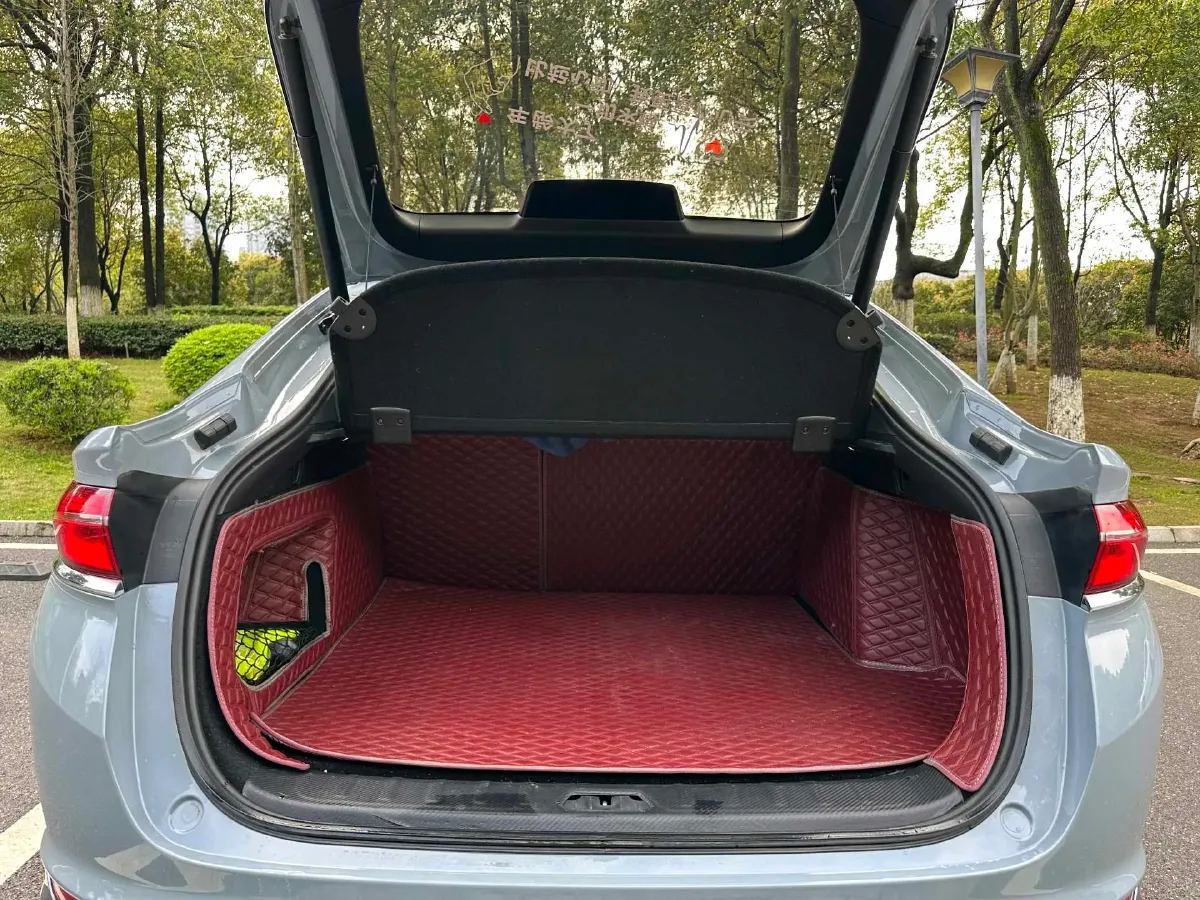 2021 Geely Tugella 2.0T 238HP L4 8AT,autocango,china used car exporter,china ev exporter,chinese used car exporter,chinese used ev exporter