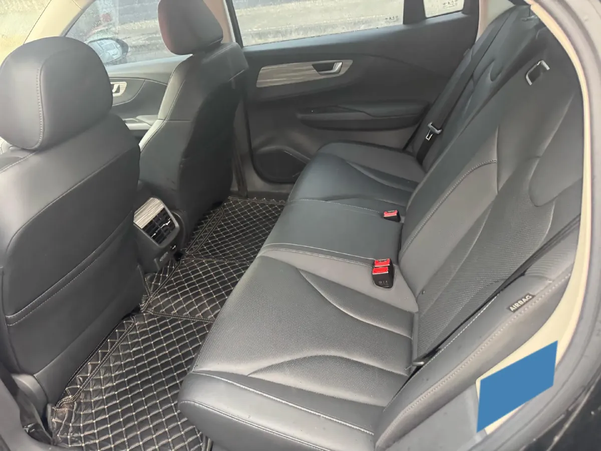 2024 HongQi E-QM5 BEV 72KWH,autocango,china used car exporter,china ev exporter,chinese used car exporter,chinese used ev exporter