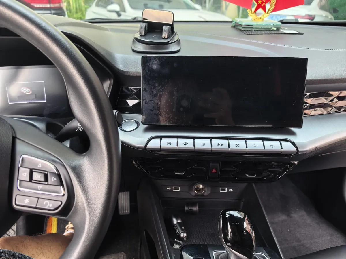 2021 MG 5 1.5L 120HP L4 CVT,autocango,china used car exporter,china ev exporter,chinese used car exporter,chinese used ev exporter