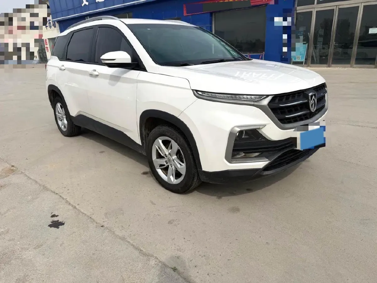 2019 BaoJun 530 1.5T 151HP L4 CVT,autocango,china used car exporter,china ev exporter,chinese used car exporter,chinese used ev exporter