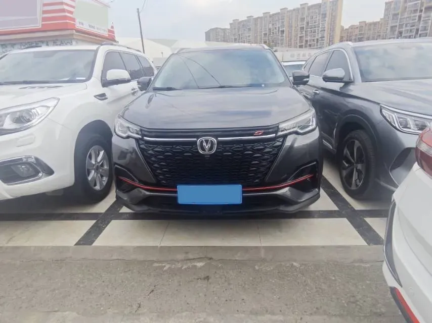 2020 ChangAn UNI-T 1.5T 180HP L4 7DCT,autocango,china used car exporter,china ev exporter,chinese used car exporter,chinese used ev exporter