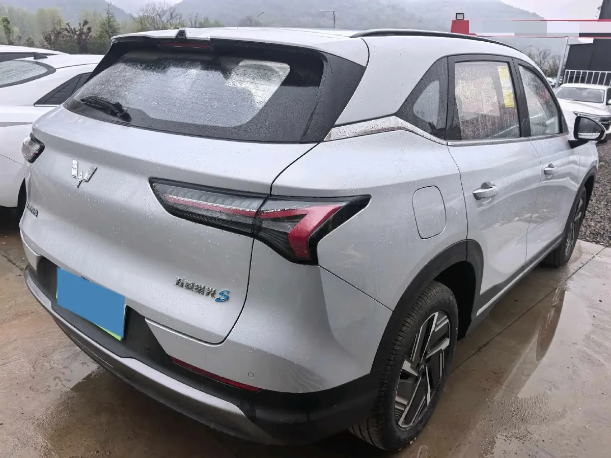 2024 WuLing XingGuangS 1.5L 106HP L4 E-CVT PHEV 20.5KWH,autocango,china used car exporter,china ev exporter,chinese used car exporter,chinese used ev exporter