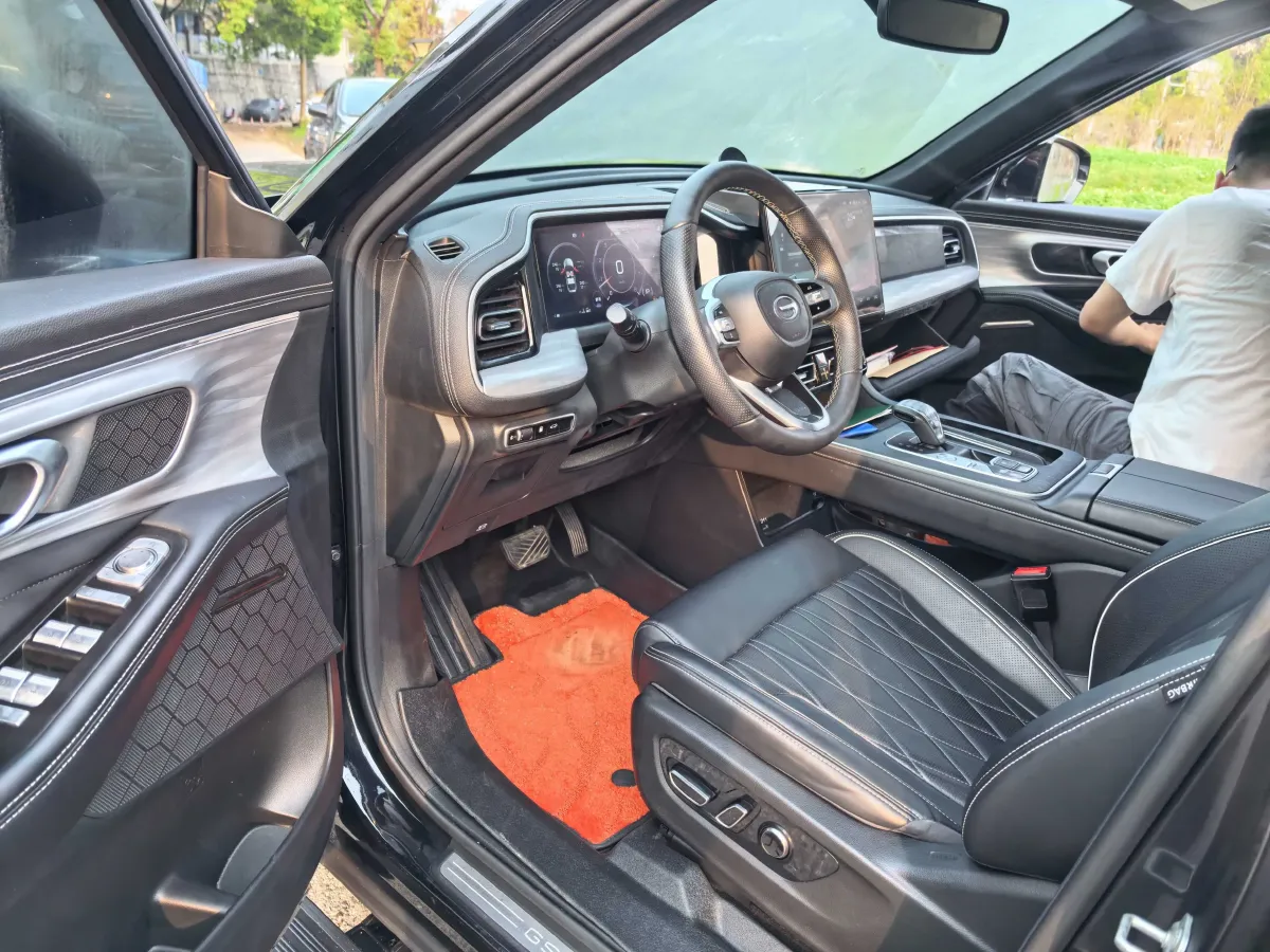 2025 GAC Trumpchi GS8 2.0T 252HP L4 8AT,autocango,china used car exporter,china ev exporter,chinese used car exporter,chinese used ev exporter