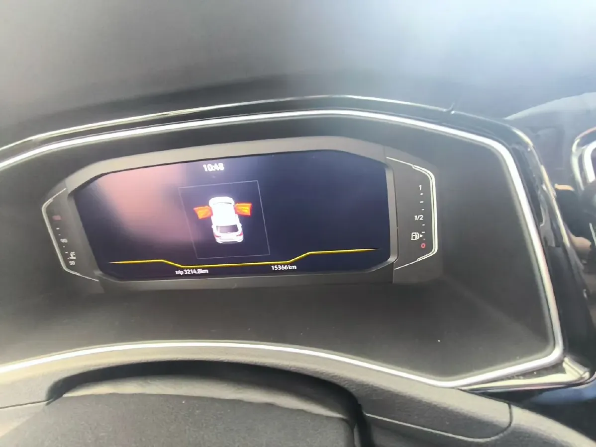 2021 Volkswagen T-Roc 1.4T 150HP L4 7DCT,autocango,china used car exporter,china ev exporter,chinese used car exporter,chinese used ev exporter