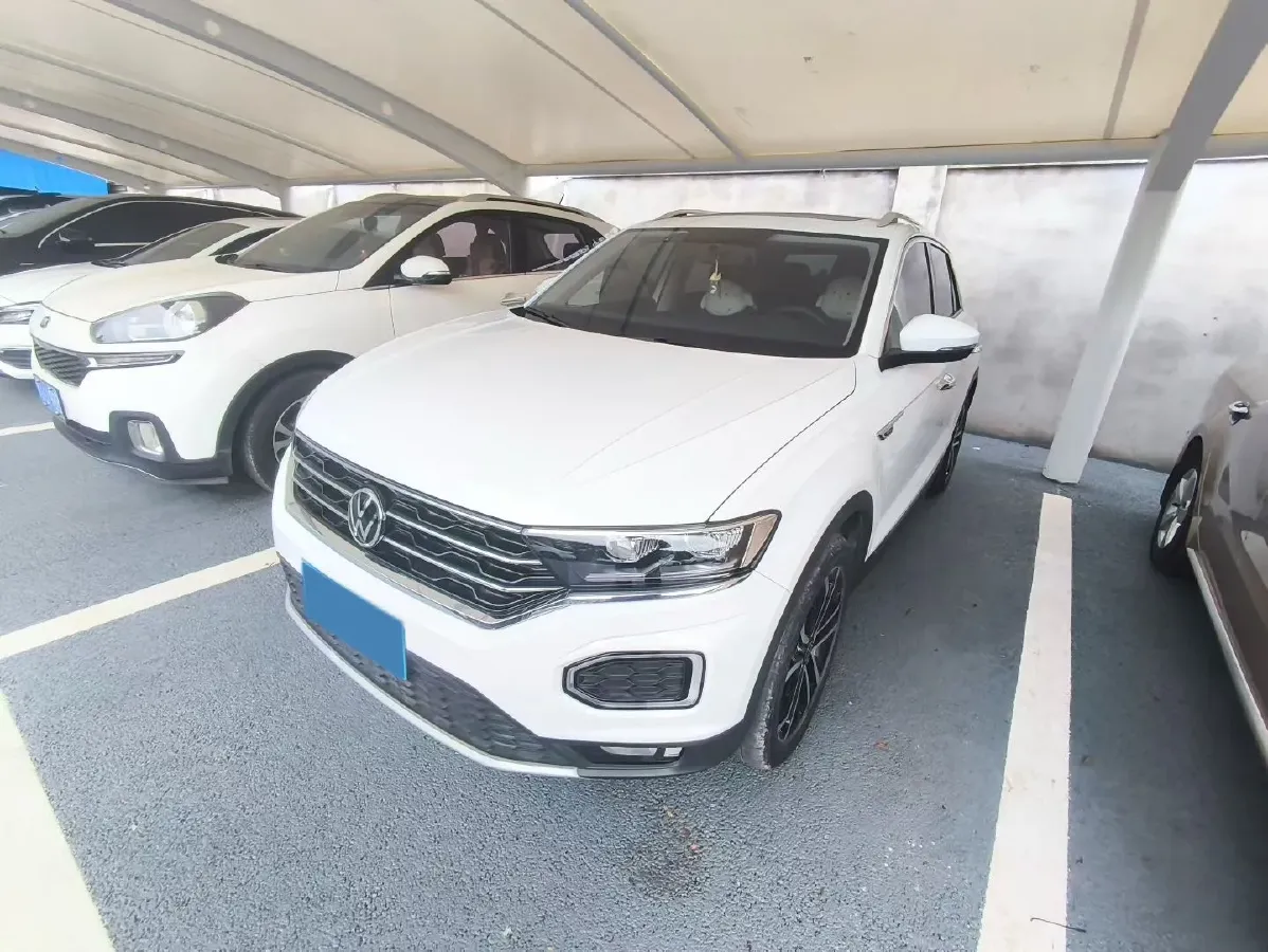 2021 Volkswagen T-Roc 1.4T 150HP L4 7DCT,autocango,china used car exporter,china ev exporter,chinese used car exporter,chinese used ev exporter
