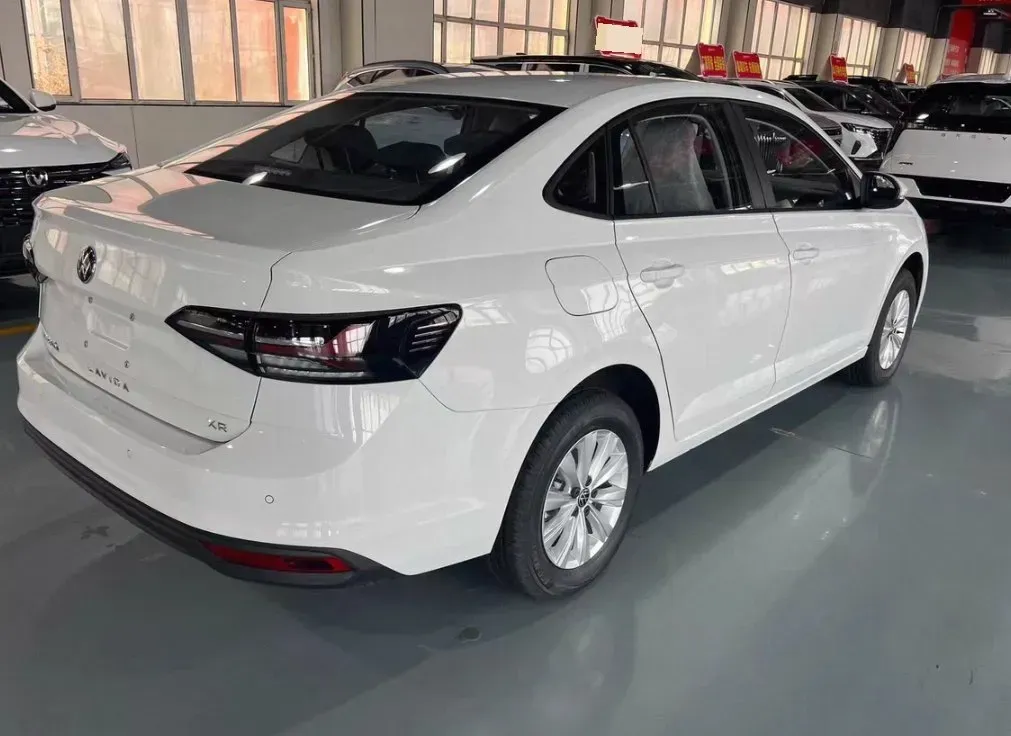 2023 Mazda 3 Axela 1.5L 117HP L4 6AT,autocango,china used car exporter,china ev exporter,chinese used car exporter,chinese used ev exporter