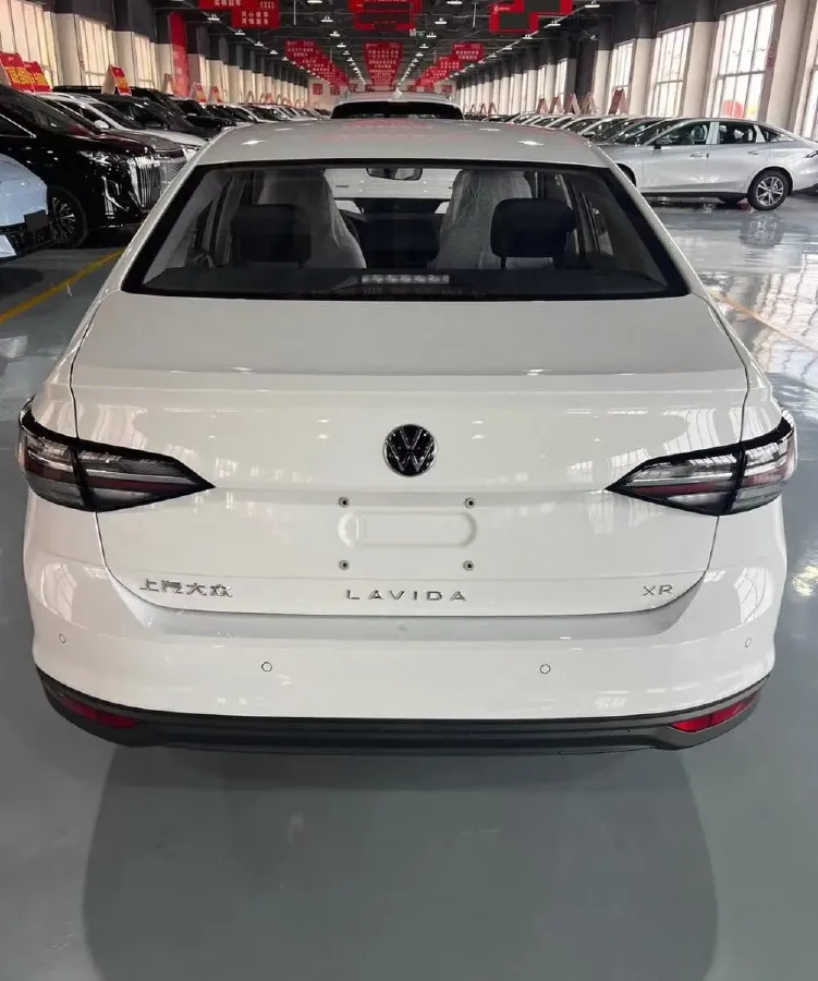 2023 Mazda 3 Axela 1.5L 117HP L4 6AT,autocango,china used car exporter,china ev exporter,chinese used car exporter,chinese used ev exporter