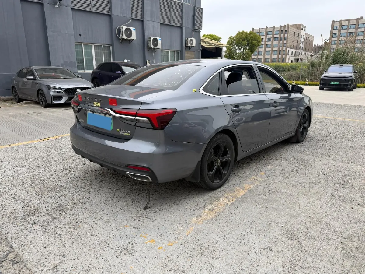 2020 Roewe i6 MAX 1.5T 169HP L4 AMT PHEV,autocango,china used car exporter,china ev exporter,chinese used car exporter,chinese used ev exporter