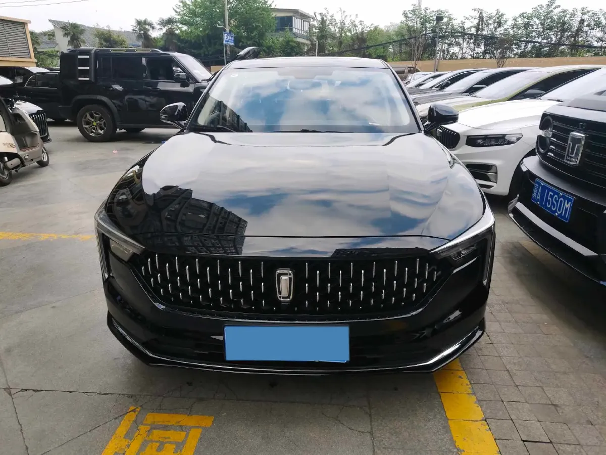 2022 Bestune B70 1.5T 169HP L4 7DCT,autocango,china used car exporter,china ev exporter,chinese used car exporter,chinese used ev exporter
