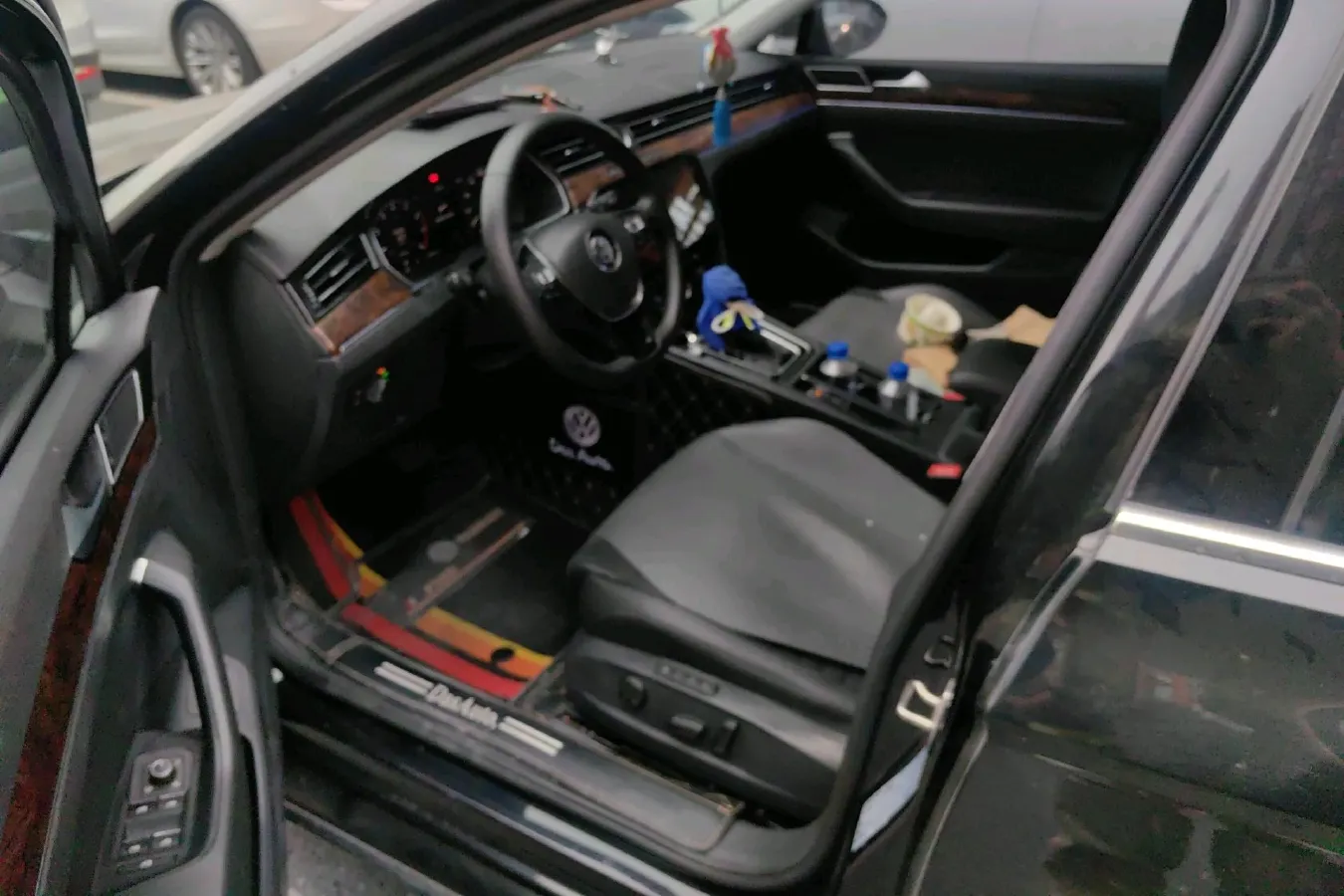 2018 Volkswagen Magotan 1.8T 180HP L4 7DCT,autocango,china used car exporter,china ev exporter,chinese used car exporter,chinese used ev exporter