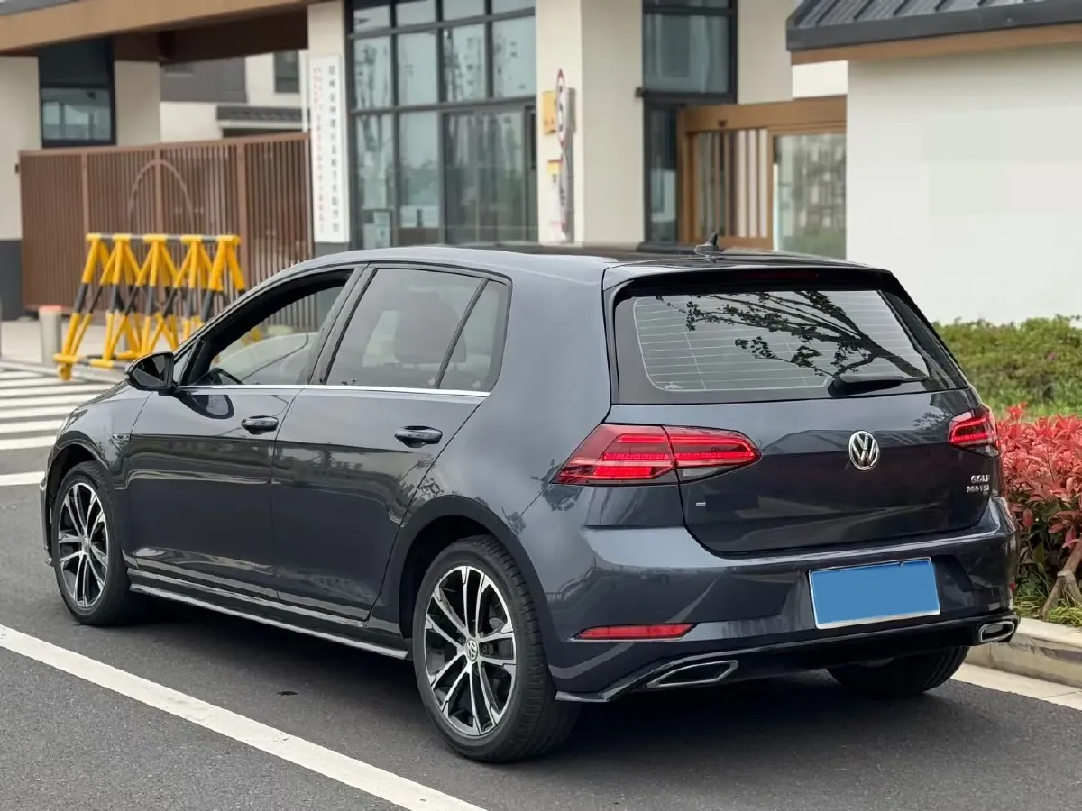 2020 Volkswagen Golf 1.4T 150HP L4 7DCT,autocango,china used car exporter,china ev exporter,chinese used car exporter,chinese used ev exporter