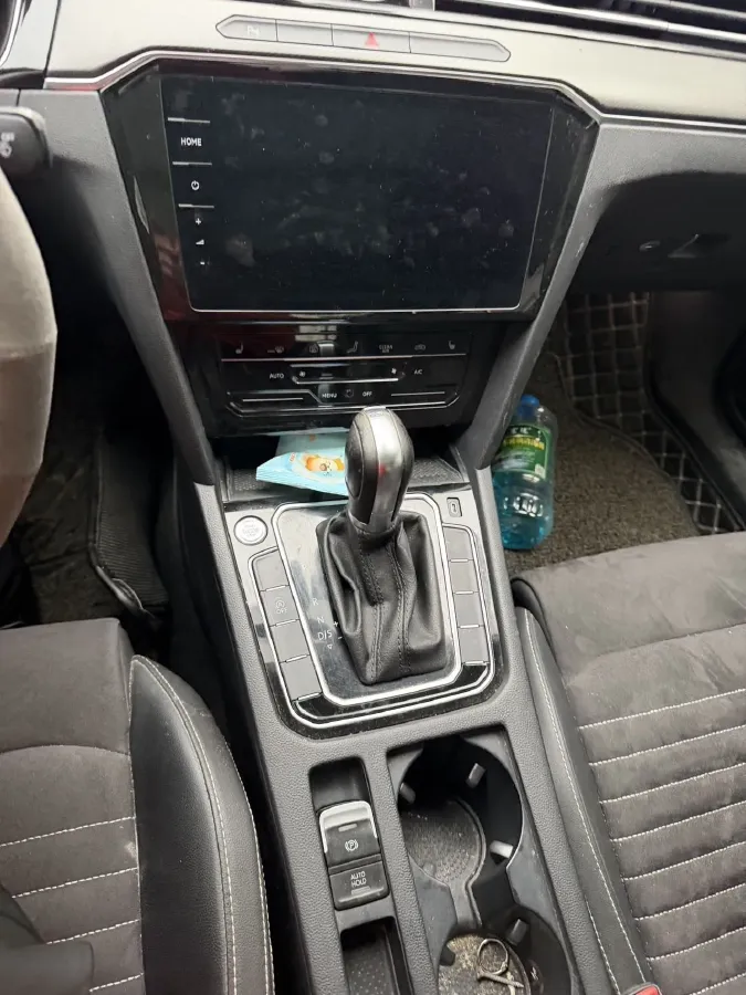 2020 Volkswagen Magotan 2.0T 186HP L4 7DCT,autocango,china used car exporter,china ev exporter,chinese used car exporter,chinese used ev exporter