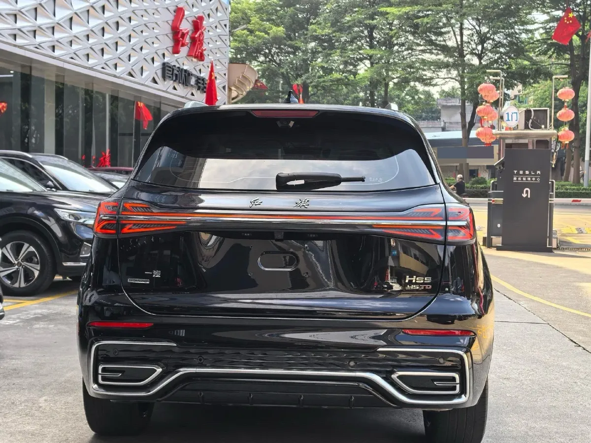 2023 HongQi HS5 2.0T 252HP L4 8AT,autocango,china used car exporter,china ev exporter,chinese used car exporter,chinese used ev exporter