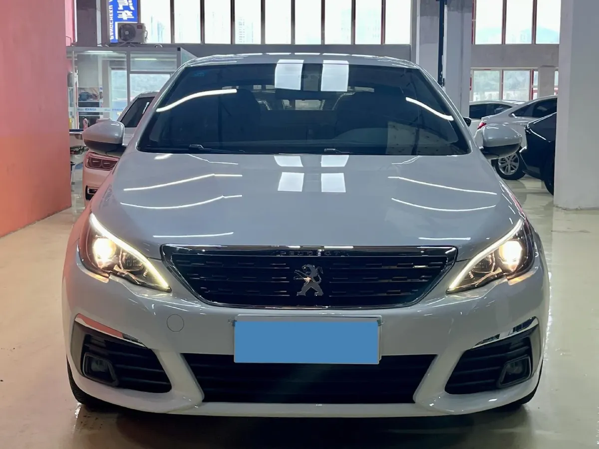 2019 Peugeot 308 1.2T 136HP L3 6AT,autocango,china used car exporter,china ev exporter,chinese used car exporter,chinese used ev exporter