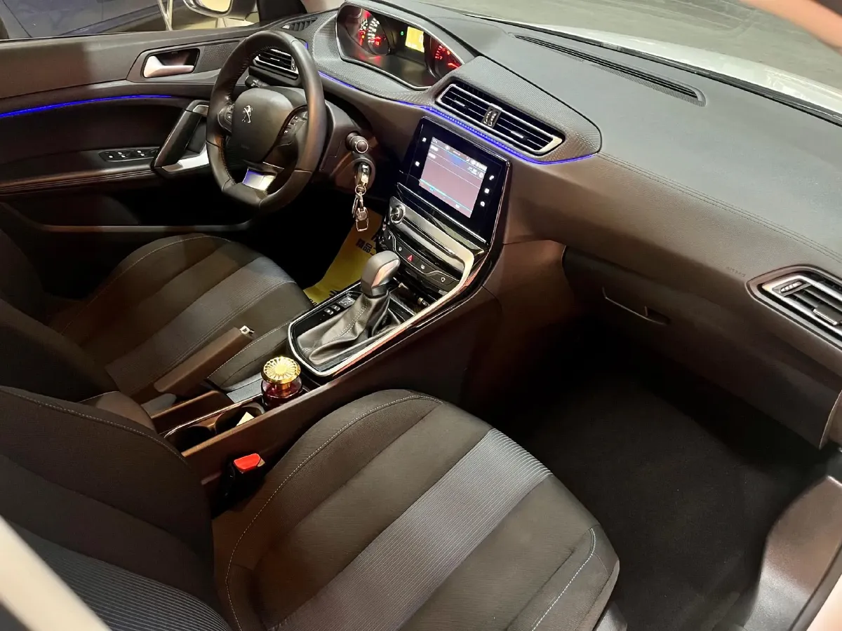 2019 Peugeot 308 1.2T 136HP L3 6AT,autocango,china used car exporter,china ev exporter,chinese used car exporter,chinese used ev exporter