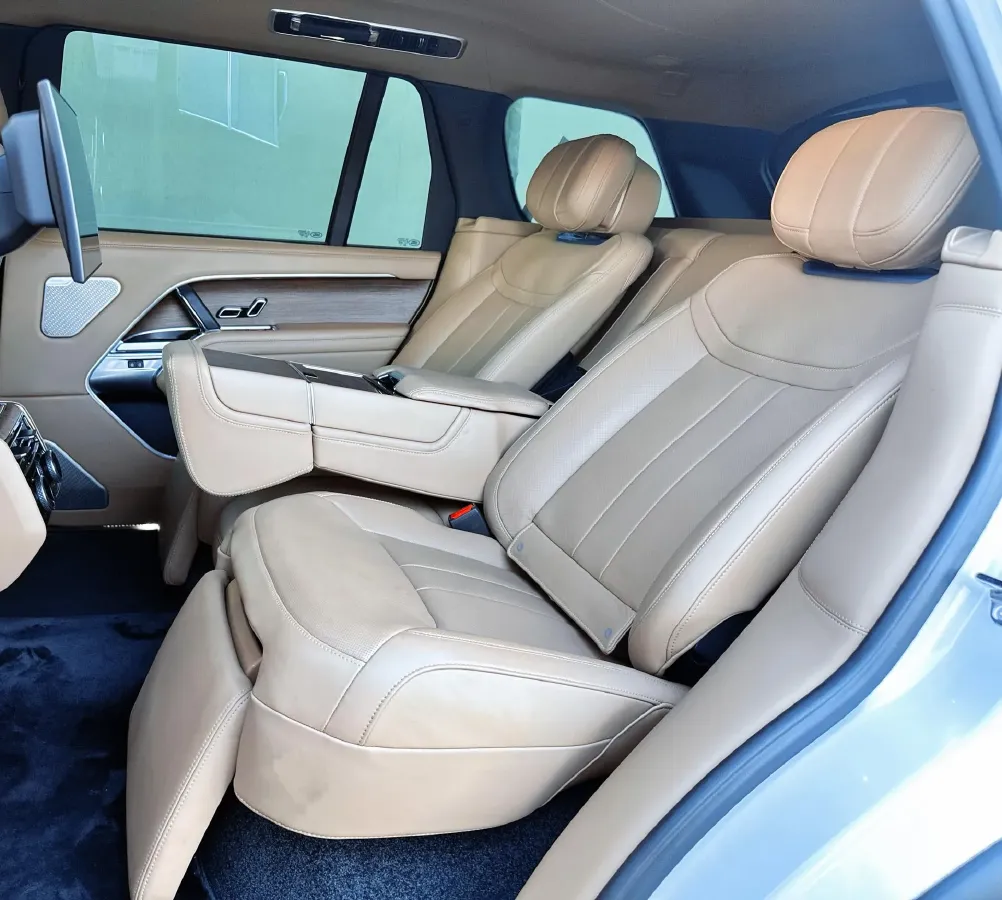 2024 Land Rover Range Rover 3.0T 400HP L6 8AT,autocango,china used car exporter,china ev exporter,chinese used car exporter,chinese used ev exporter