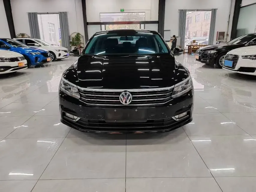 2017 Volkswagen Passat 1.4T 150HP L4 7DCT,autocango,china used car exporter,china ev exporter,chinese used car exporter,chinese used ev exporter