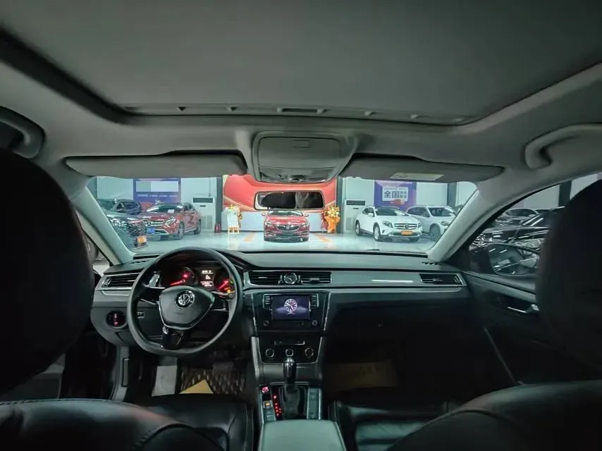 2017 Volkswagen Passat 1.4T 150HP L4 7DCT,autocango,china used car exporter,china ev exporter,chinese used car exporter,chinese used ev exporter