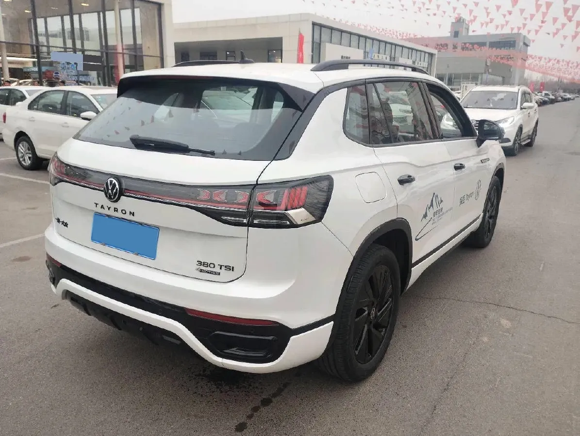 2023 Volkswagen Tayron 2.0T 220HP L4 7DCT,autocango,china used car exporter,china ev exporter,chinese used car exporter,chinese used ev exporter