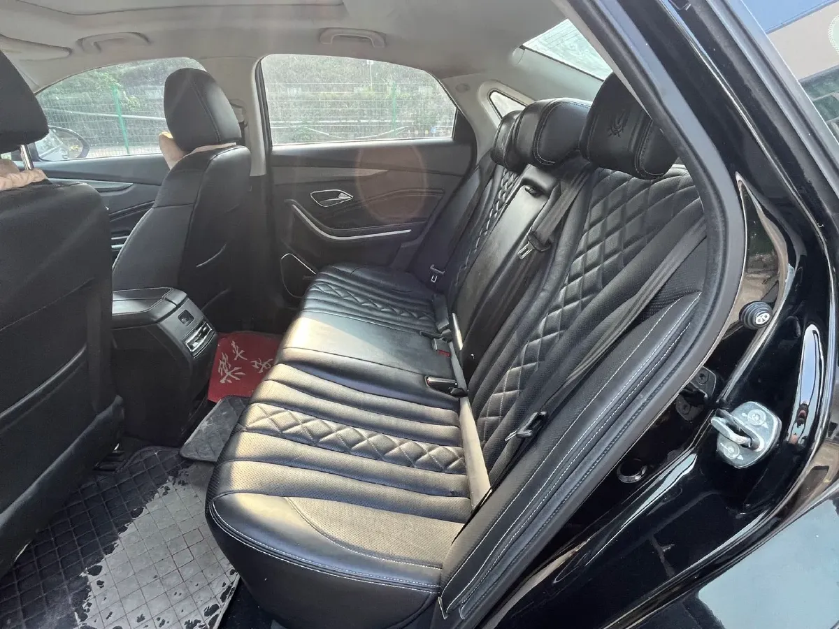 2019 BeiJing Auto EU7 BEV 60.225KWH,autocango,china used car exporter,china ev exporter,chinese used car exporter,chinese used ev exporter