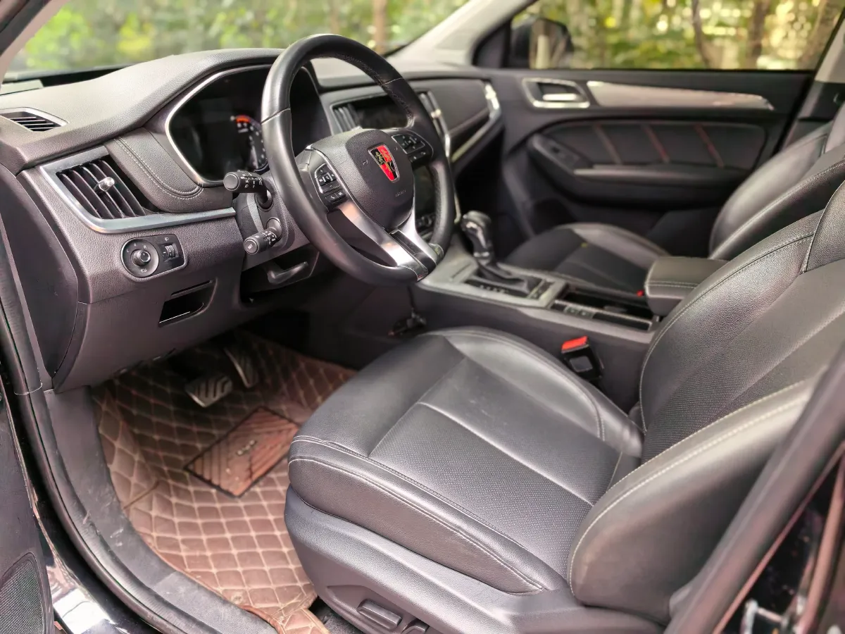 2019 Roewe RX5 MAX 2.0T 231HP L4 6DCT,autocango,china used car exporter,china ev exporter,chinese used car exporter,chinese used ev exporter