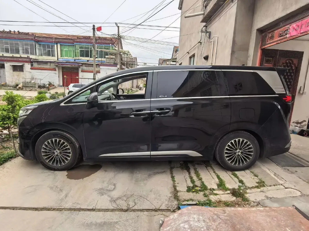 2022 Mercedes-Benz GLC Class 2.0T 197HP L4 9AT,autocango,china used car exporter,china ev exporter,chinese used car exporter,chinese used ev exporter