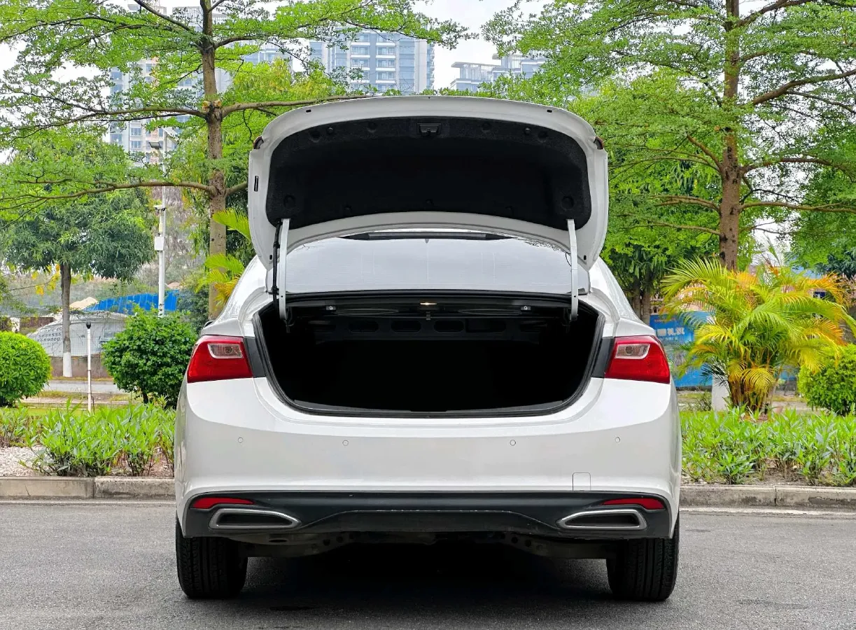 2021 Chevrolet Malibu XL 1.5T 169HP L4 9AT,autocango,china used car exporter,china ev exporter,chinese used car exporter,chinese used ev exporter