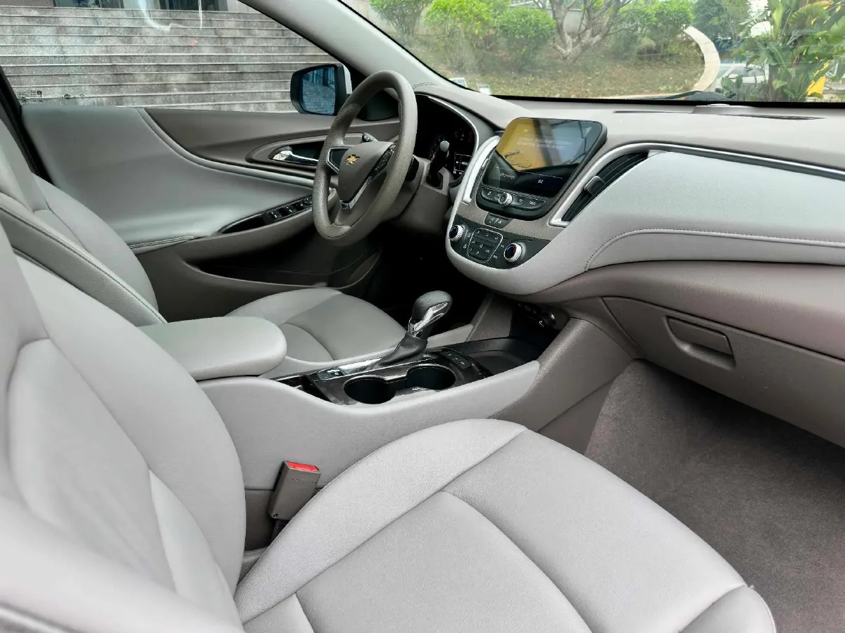 2021 Chevrolet Malibu XL 1.5T 169HP L4 9AT,autocango,china used car exporter,china ev exporter,chinese used car exporter,chinese used ev exporter