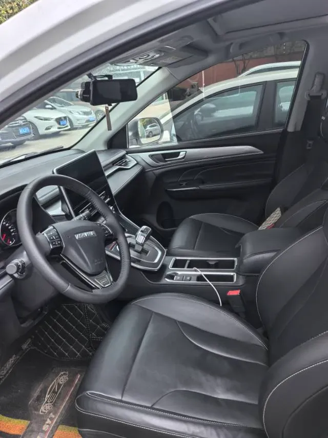 2023 Haval M6 1.5T 150HP L4 7DCT,autocango,china used car exporter,china ev exporter,chinese used car exporter,chinese used ev exporter