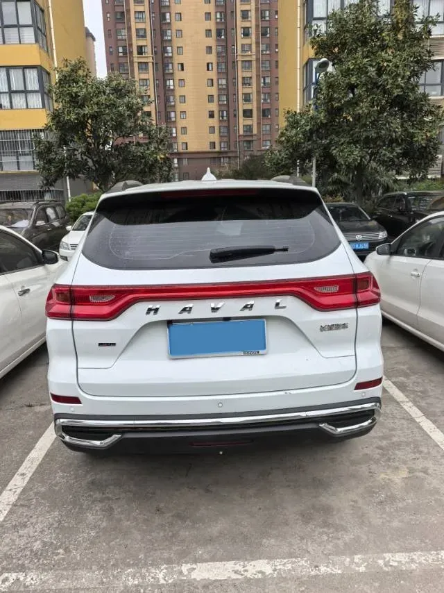 2023 Haval M6 1.5T 150HP L4 7DCT,autocango,china used car exporter,china ev exporter,chinese used car exporter,chinese used ev exporter