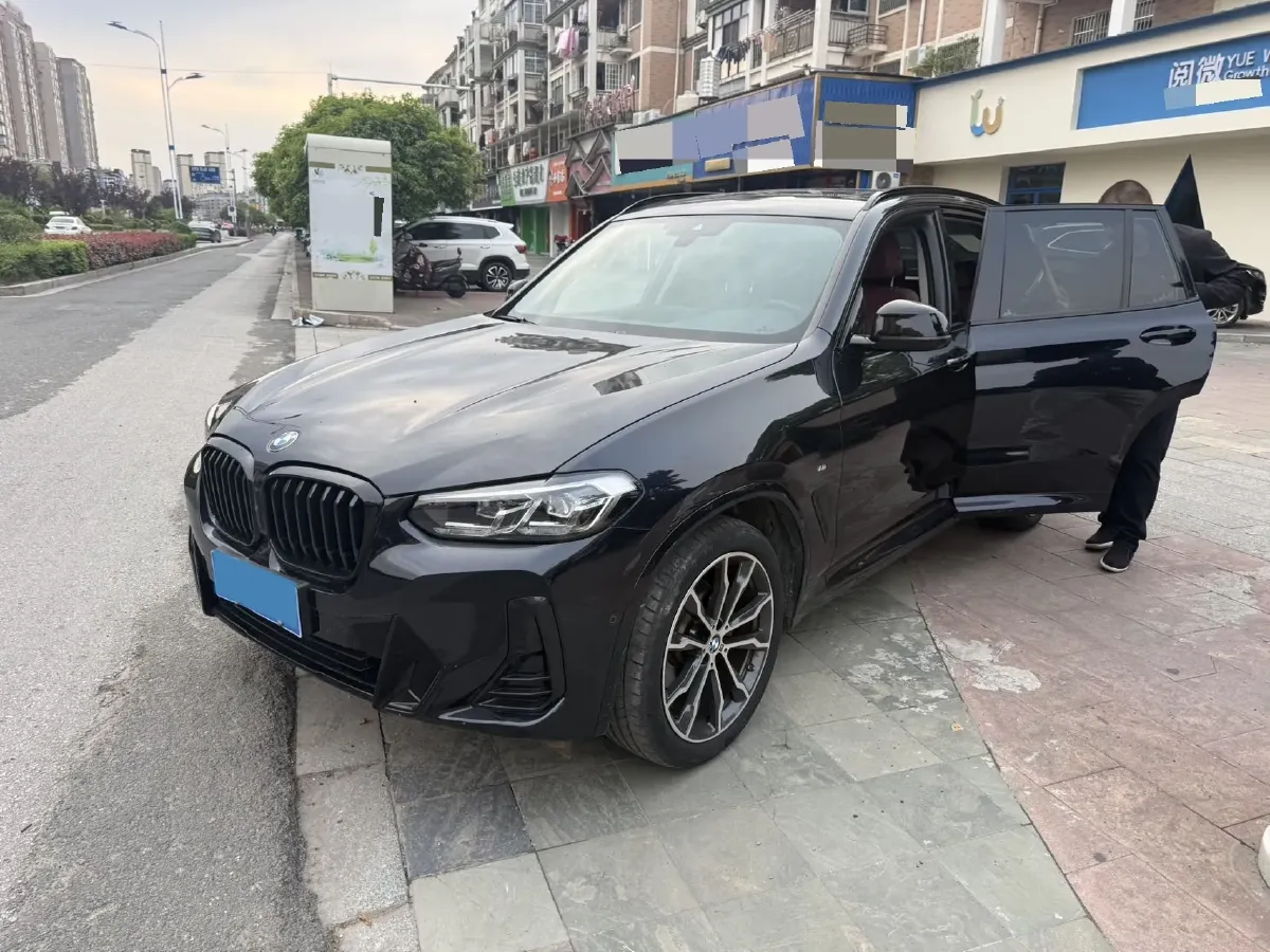 2022 BMW X3 2.0T 252HP L4 8AT,autocango,china used car exporter,china ev exporter,chinese used car exporter,chinese used ev exporter