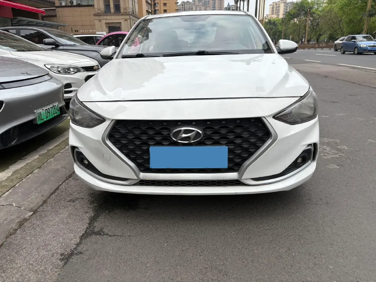 2020 Hyundai Celesta 1.6L 123HP L4 6AT,autocango,china used car exporter,china ev exporter,chinese used car exporter,chinese used ev exporter