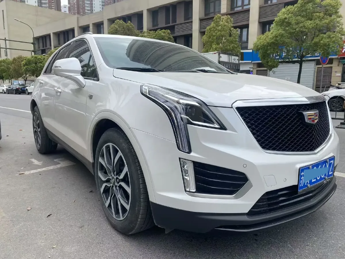 2024 Cadillac XT5 2.0T 237HP L4 9AT,autocango,china used car exporter,china ev exporter,chinese used car exporter,chinese used ev exporter