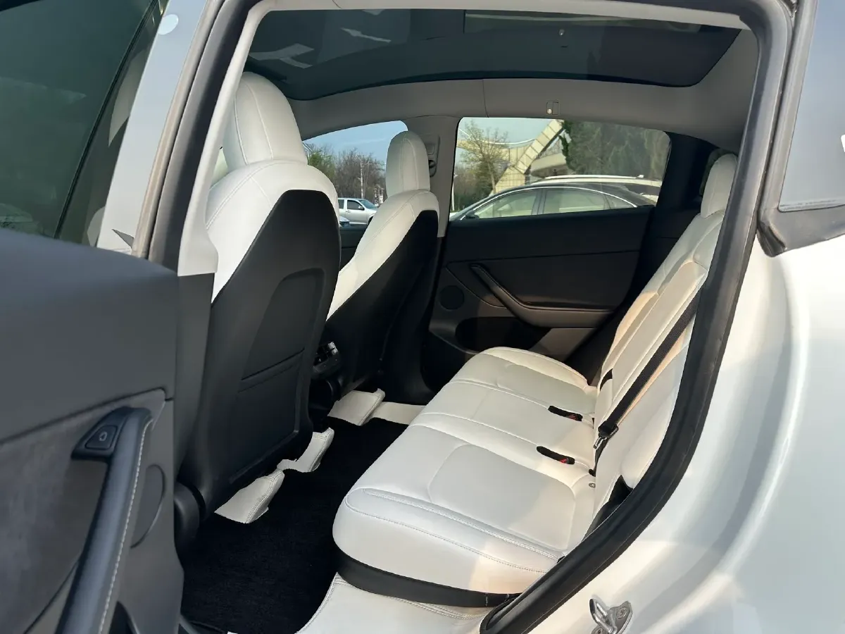 2022 Tesla Model Y BEV 78.4KWH,autocango,china used car exporter,china ev exporter,chinese used car exporter,chinese used ev exporter