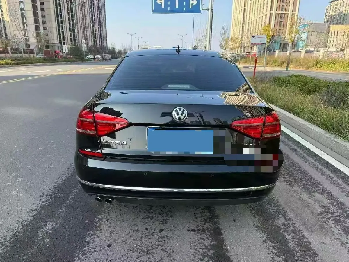 2017 Volkswagen Passat 1.8T 180HP L4 7DCT,autocango,china used car exporter,china ev exporter,chinese used car exporter,chinese used ev exporter