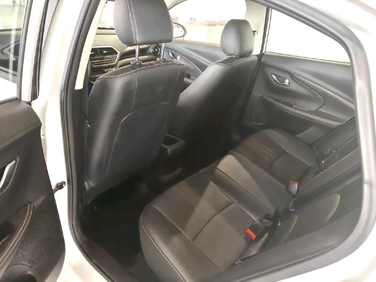 2019 ChangAn Alsvin 1.5L 107HP L4 5DCT,autocango,china used car exporter,china ev exporter,chinese used car exporter,chinese used ev exporter