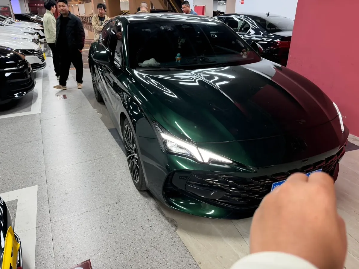2023 MG 7 2.0T 261HP L4 9AT,autocango,china used car exporter,china ev exporter,chinese used car exporter,chinese used ev exporter