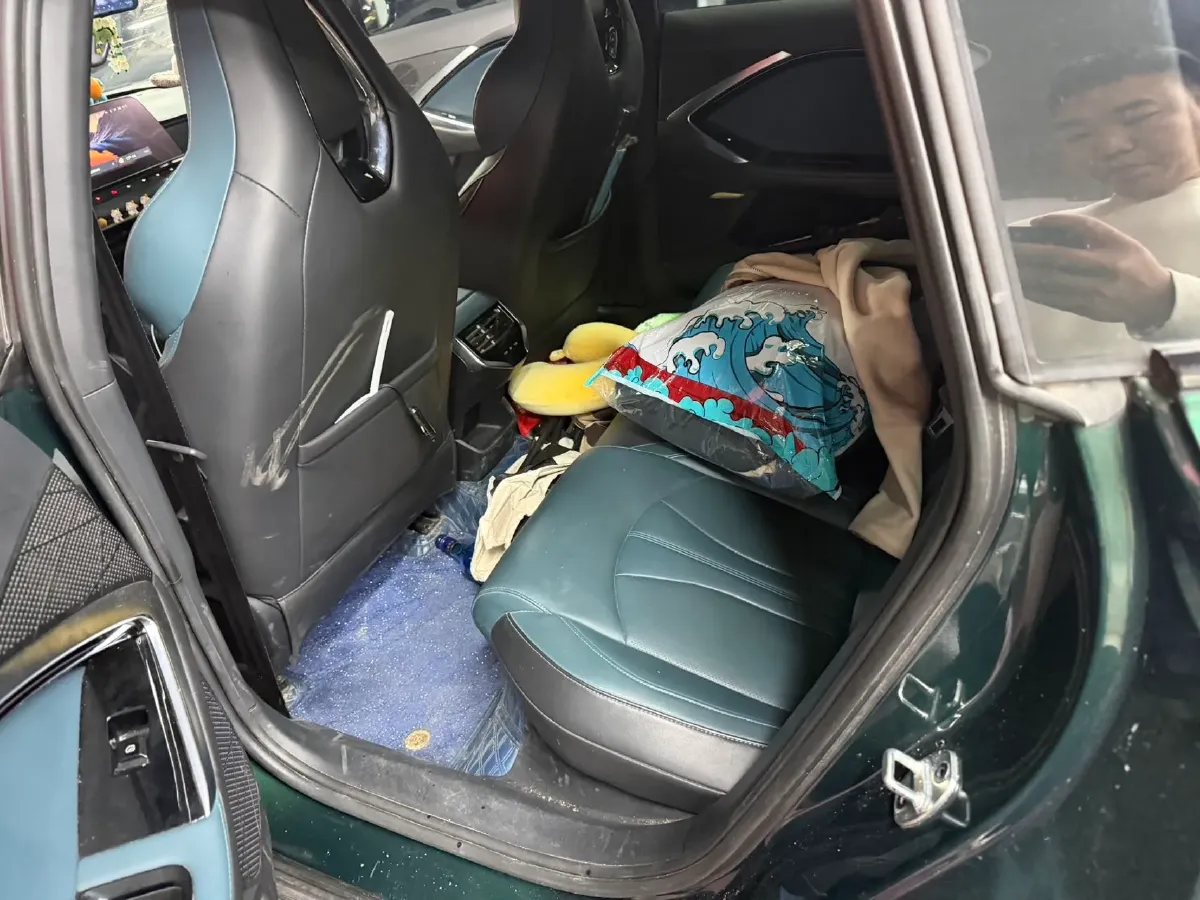 2023 MG 7 2.0T 261HP L4 9AT,autocango,china used car exporter,china ev exporter,chinese used car exporter,chinese used ev exporter