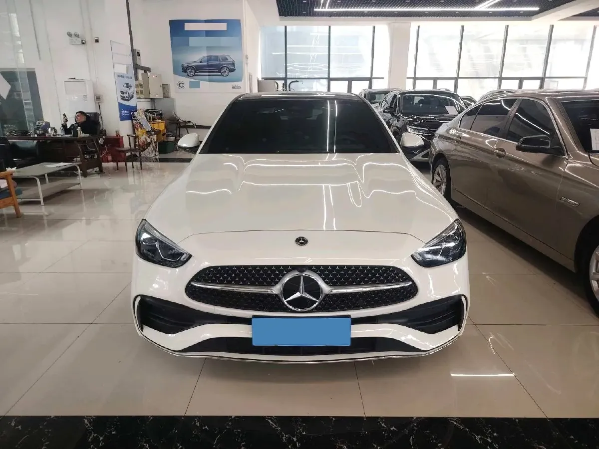 2024 Mercedes-Benz C Class 1.5T 204HP L4 9AT,autocango,china used car exporter,china ev exporter,chinese used car exporter,chinese used ev exporter