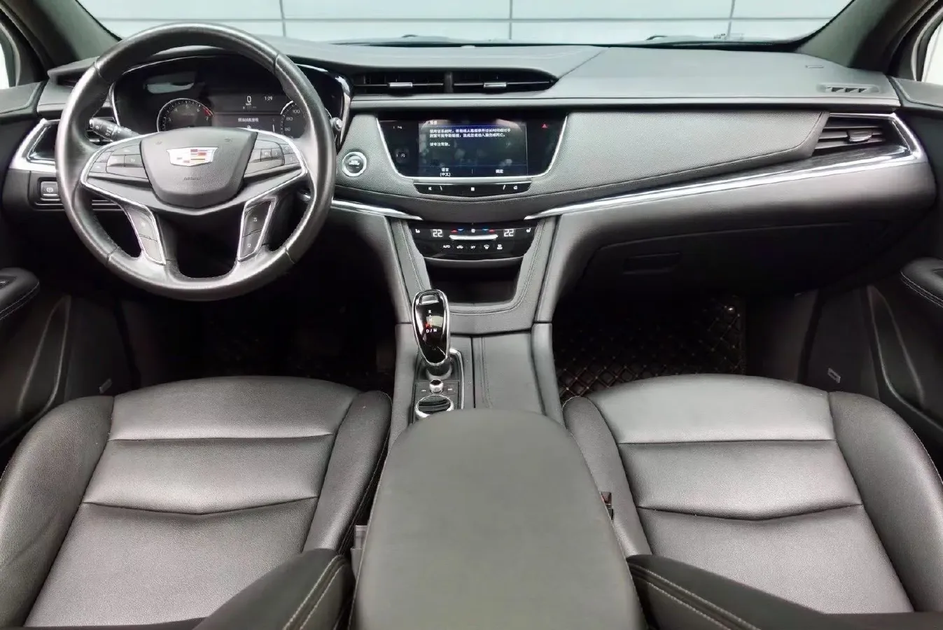 2020 Cadillac XT5 2.0T 241HP L4 9AT,autocango,china used car exporter,china ev exporter,chinese used car exporter,chinese used ev exporter