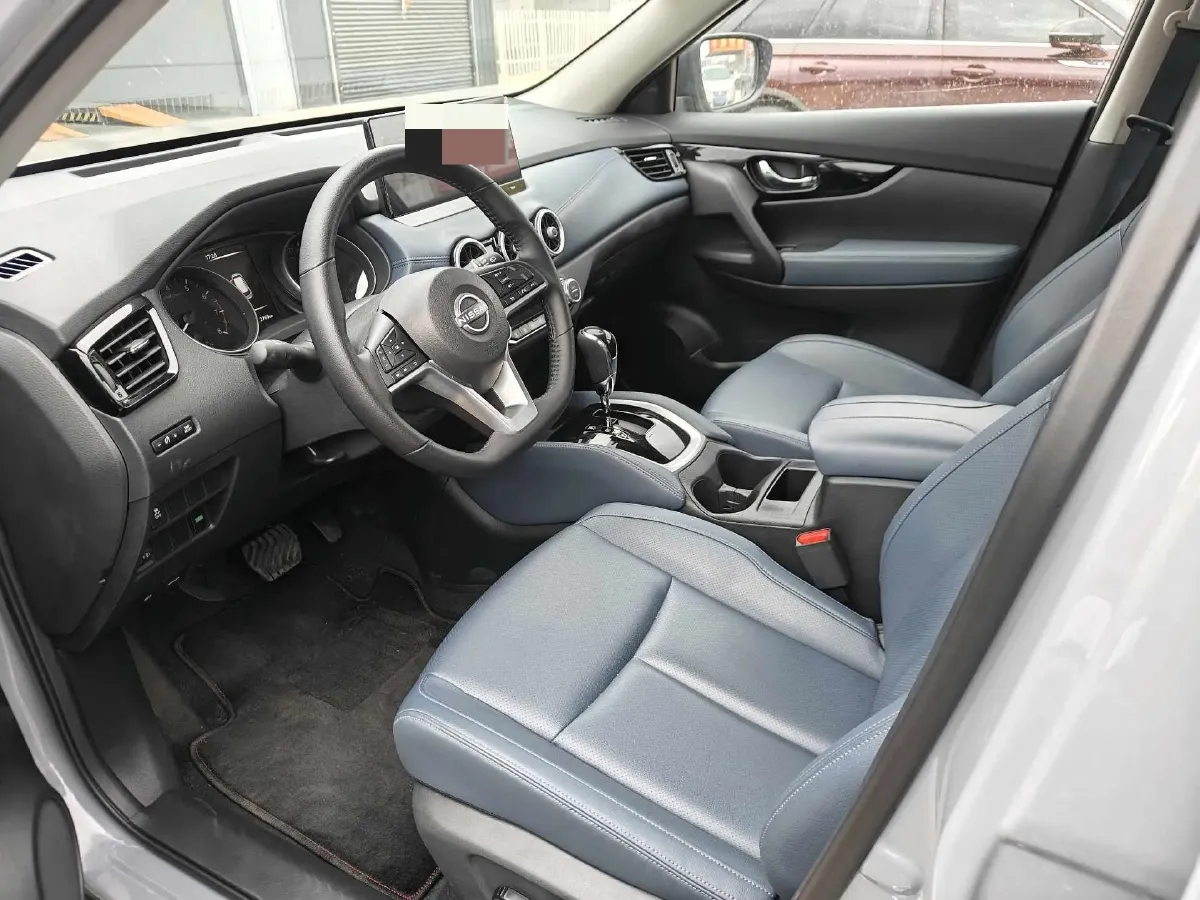 2025 Nissan X-Trail 2.0L 151HP L4 CVT,autocango,china used car exporter,china ev exporter,chinese used car exporter,chinese used ev exporter