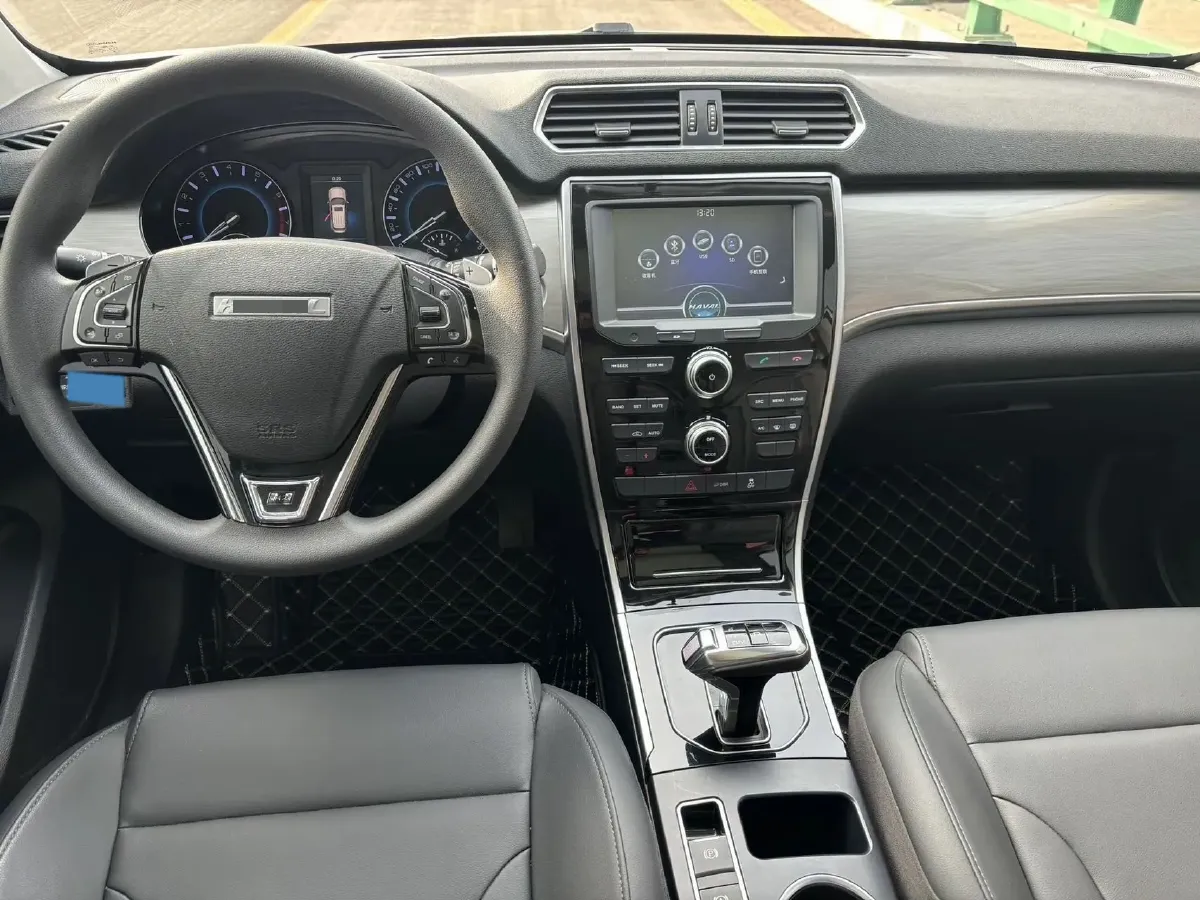 2018 Haval H2 1.5T 150HP L4 7DCT,autocango,china used car exporter,china ev exporter,chinese used car exporter,chinese used ev exporter